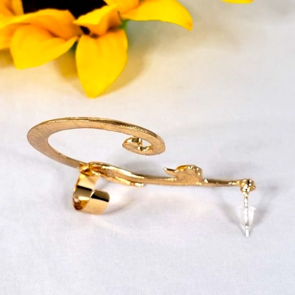 NWT Goldtone Stretching Cat Cuff Stud Earring - Picture 4 of 8